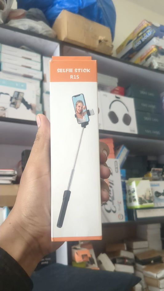R1S Multifunctional Wireless Selfie Stick Tripod – Extendable Handheld Monopod - With Light